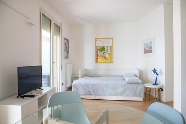 Apartamento Grande Monolocale Con Parcheggio Interrato Incluso Génova Exterior foto